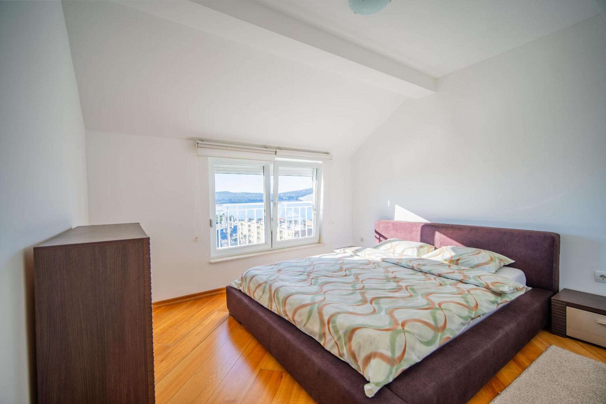 Apartman Centar Tivat Buitenkant foto