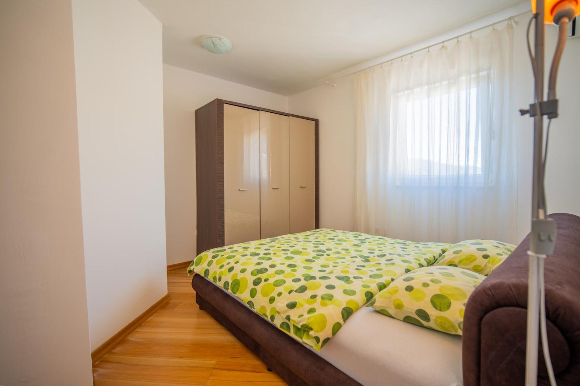Apartman Centar Tivat Buitenkant foto