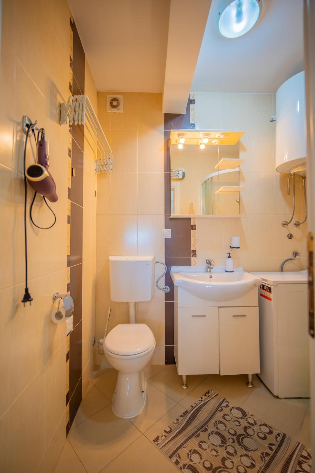 Apartman Centar Tivat Buitenkant foto
